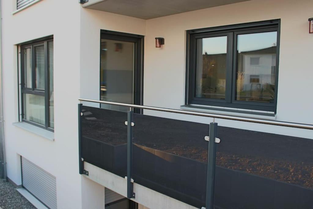 Strahlende Erdgeschoss-Wohnung Im Neubau Naehe Legoland Ichenhausen Exterior foto